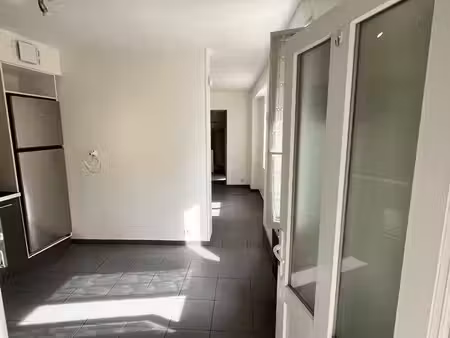 location appartement studio meublé