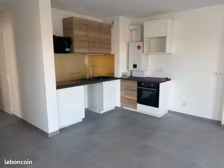 t3 62 m² avec balcon et garage - résidence récente 2024