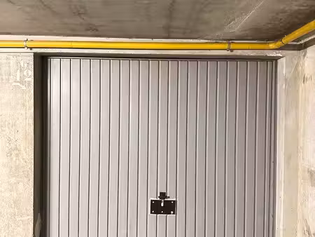 garage à louer