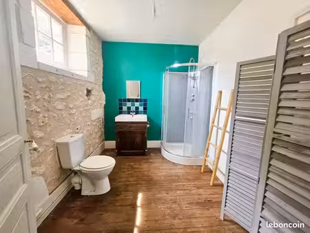 maison caractère climatisé lire l'annonce