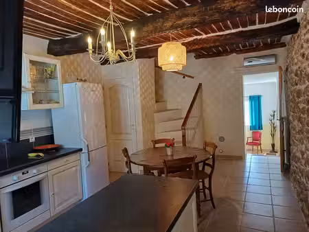 location maison de village meublée à l année