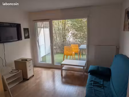 studio meublé de 38 m² (avec terrasse et parking) – sud bagneux
