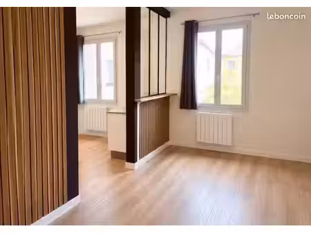 3 cabinets professionnels à louer – vouvray centre