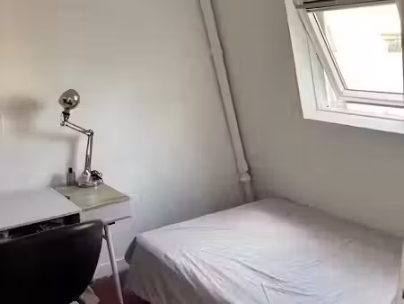 location meublée appartement 2 pièces 26 m² à paris 12ème (75012)  900 €