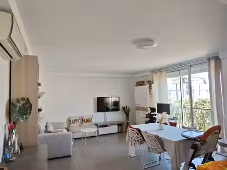 appartement t3 lumineux + parking