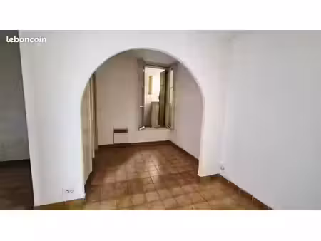 studio 1 pièce 20 m²