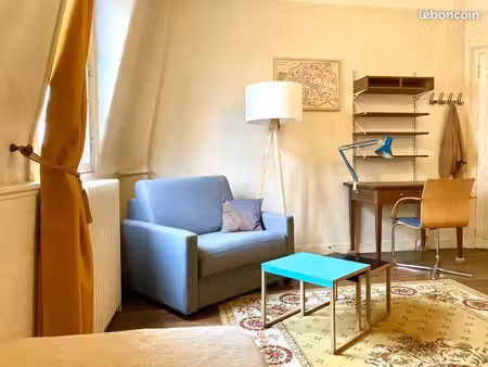 jolie chambre près de jardin luxembourg