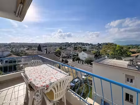 studio 1 pièce 24 m²