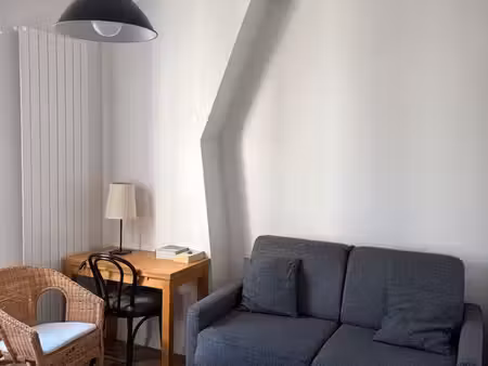 studio de 9 m² à louer – paris 15e – année scolaire