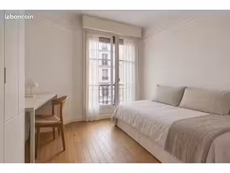 studio 1 pièce 13 m²