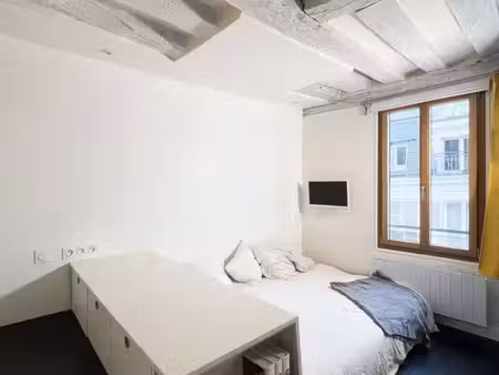 studio 1 pièce 14 m²