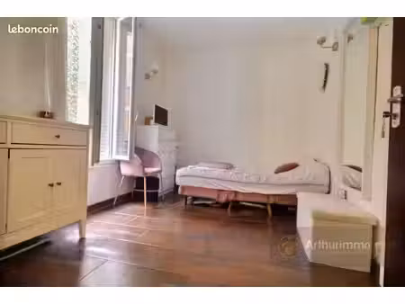 studio 1 pièce 15 m²