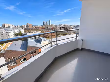 studio 1 pièce 26 m²
