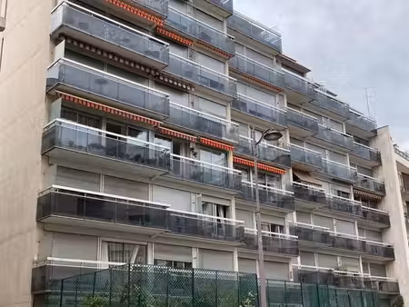 appartement t 2 à quelques pas du parc des butes-chaumont + une cave
