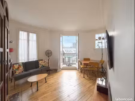 montmartre – lamarck-caulaincourt – 2 pièces avec balcon – vue dégagée – lumineux et calme