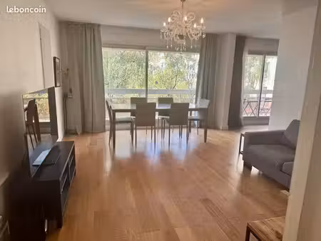 paris 17e – bayen / pereire | 91 26 m² | balcon filant 24 m² | vue sur jardins | parking