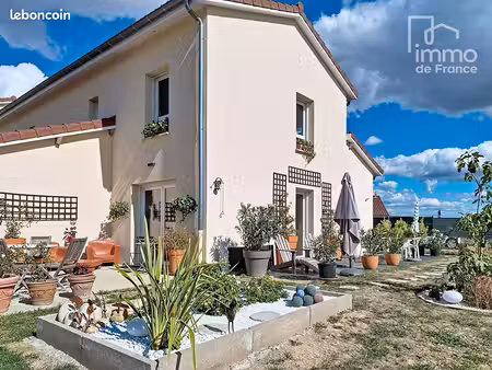maison 4 pièces 87 m²