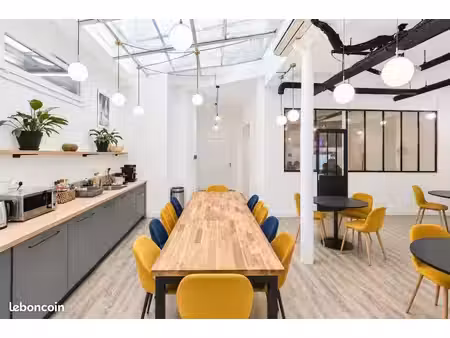 bureaux 186 m²
