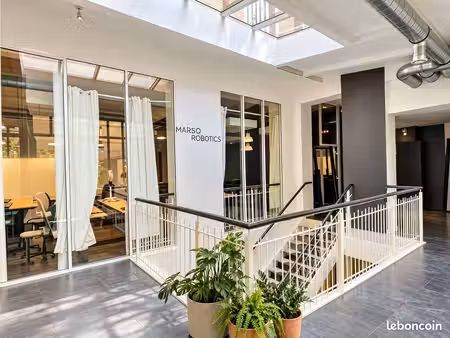 bureaux 191 m²