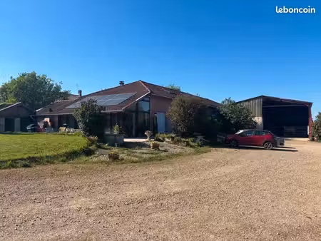 propriété équestre – 186 m² – 2 18 ha – vonnas (01540)