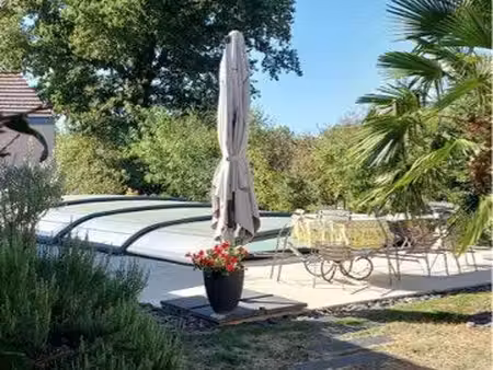 maison familiale de 145 m2 avec piscine