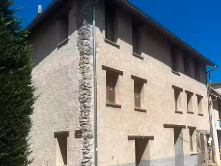 crots centre – maison de village de caractère à rénover  4 niveaux  multiples projets poss