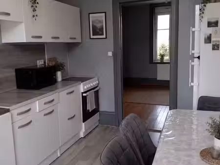 f3 meublé 57 m² – extérieur et parking – mirecourt