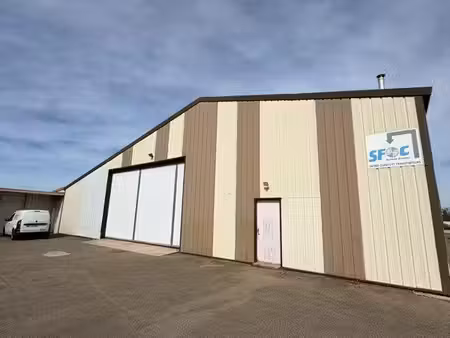 à louer – auxerre nord / monéteau – local d’activité / entrepôt 450 m²