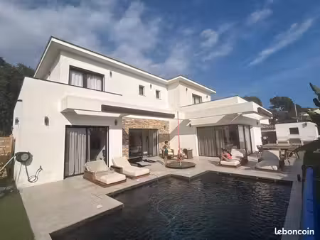 villa contemporaine prête à habiter