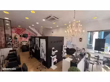 boutique 120 m² toulon