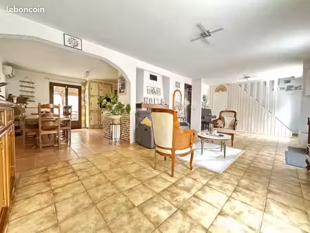 maison 7 pièces 150 m²