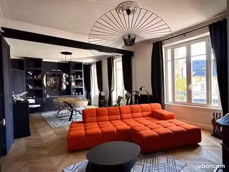 appartement haussmannien t6 - 2 garages