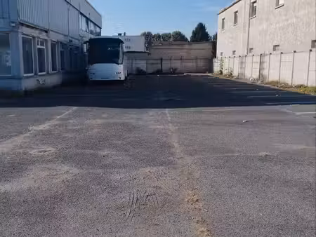 ? location d’emplacements de parking – poids lourds / autocars / flottes/ véhicules