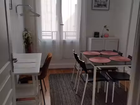 à louer – appartement t3 meublé de 54 m² en hypercentre de troyes