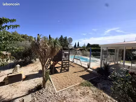 chalet 6 pièces 103 m²