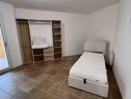 studio 1 pièce 24 m²