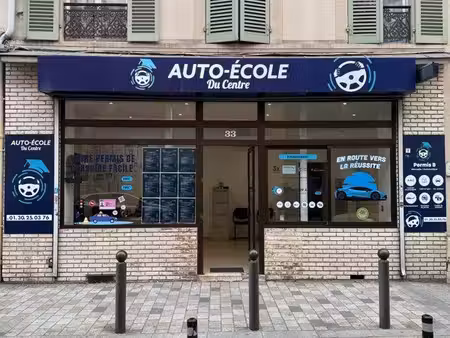 à céder – auto-école depuis 1996 – local rénové – centre-ville d’argenteuil – 2 parkings