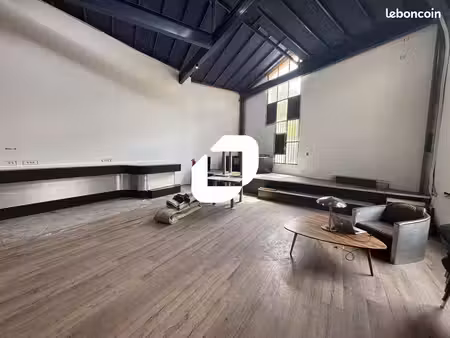 bureau 110 m²