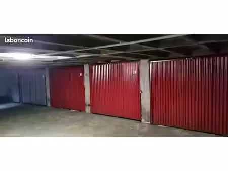 rare boxe 14 m2 - croix de chavaux - montreuil