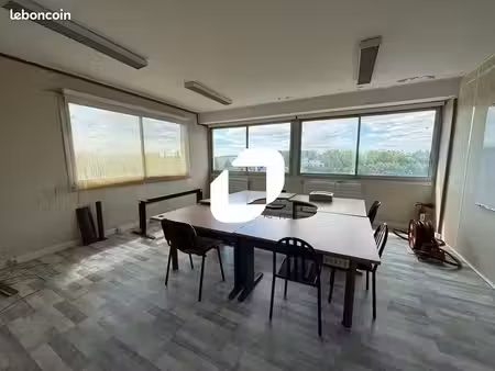 bureau 199 m²