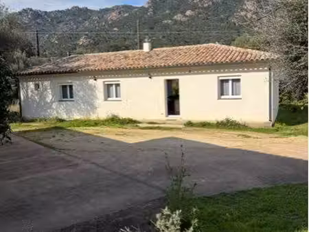 loue maison meublée à l année à ste lucie de porto vecchio