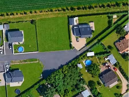 terrain constructible viabilisé 715 m² – bretteville-le-rabet