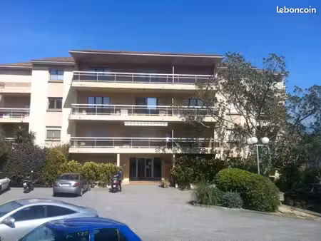 location grand t2 - calvi