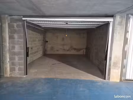 location garage furiani