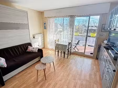 studio 1 pièce 23 m²