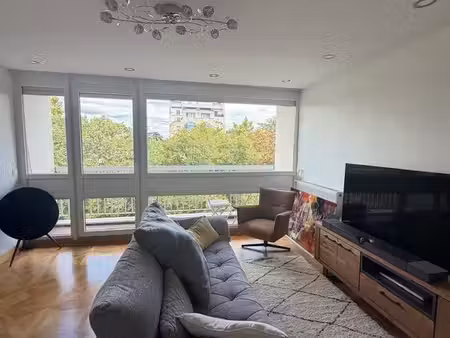 appartement 3 pièces 56 m²