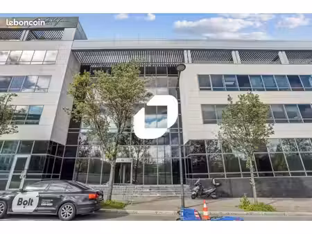 bureau 1 127 m²