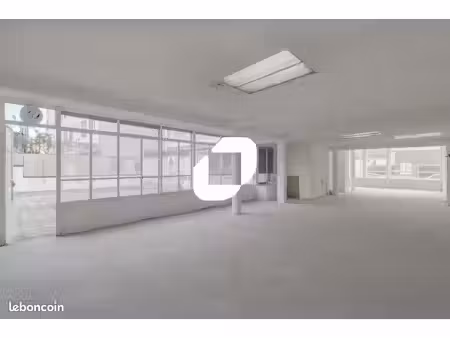 local commercial 498 m²
