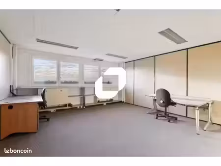 bureaux 490 m²