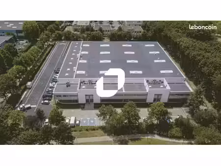 local bureaux 6 275 m²
